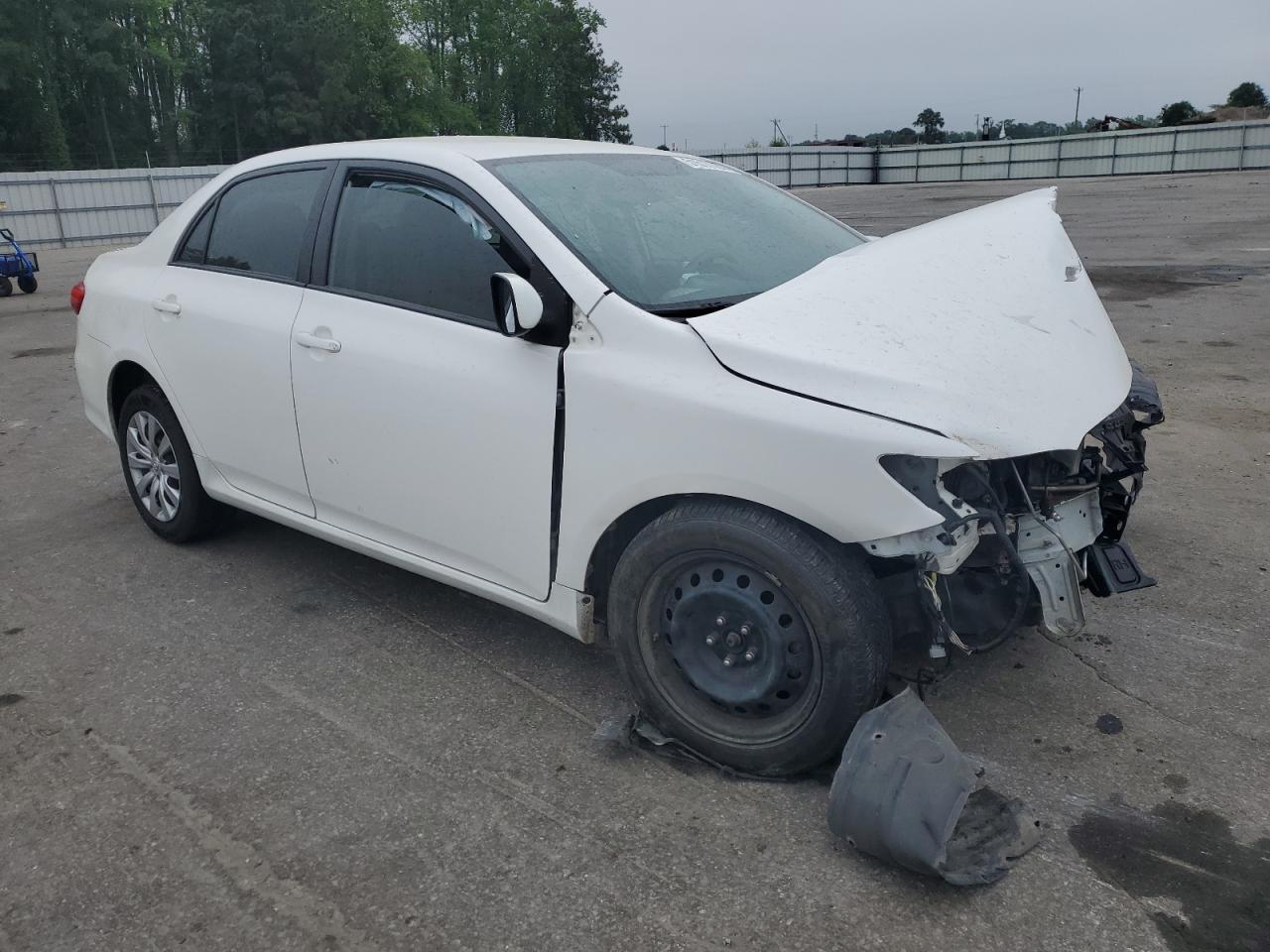 5YFBU4EE9DP186688 2013 Toyota Corolla Base