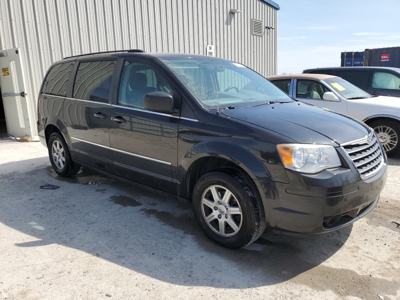 2A4RR5D16AR266508 2010 Chrysler Town & Country Touring