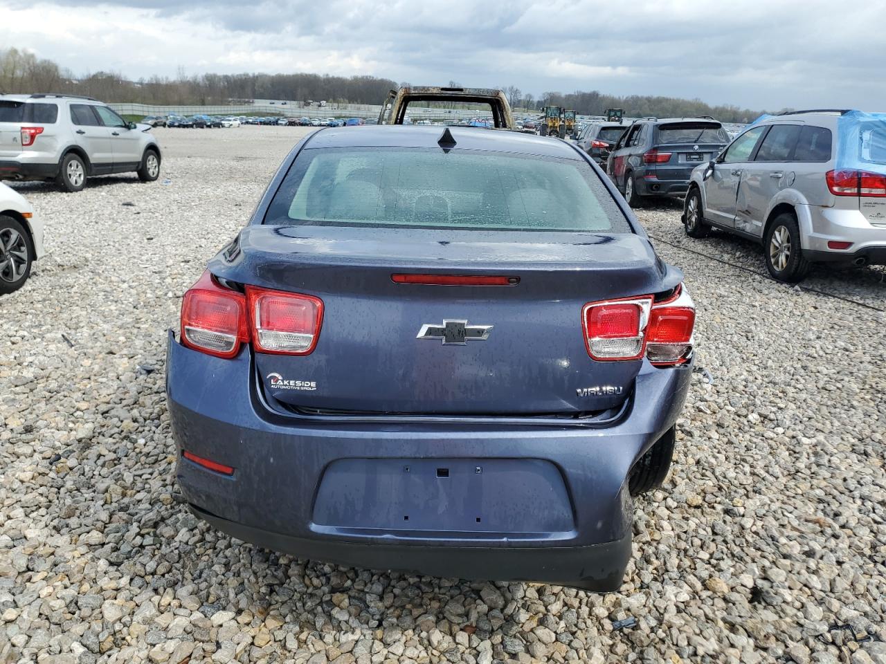 2013 Chevrolet Malibu Ls vin: 1G11B5SA2DF185522