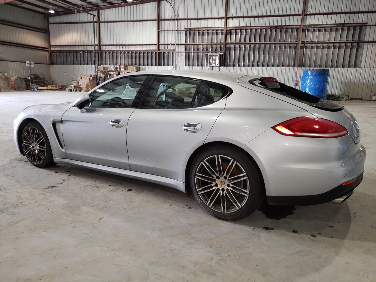 WP0AA2A78GL003990 2016 Porsche Panamera 2