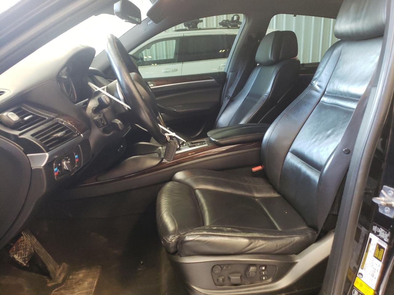 5UXFG8C50CL590052 2012 BMW X6 xDrive50I