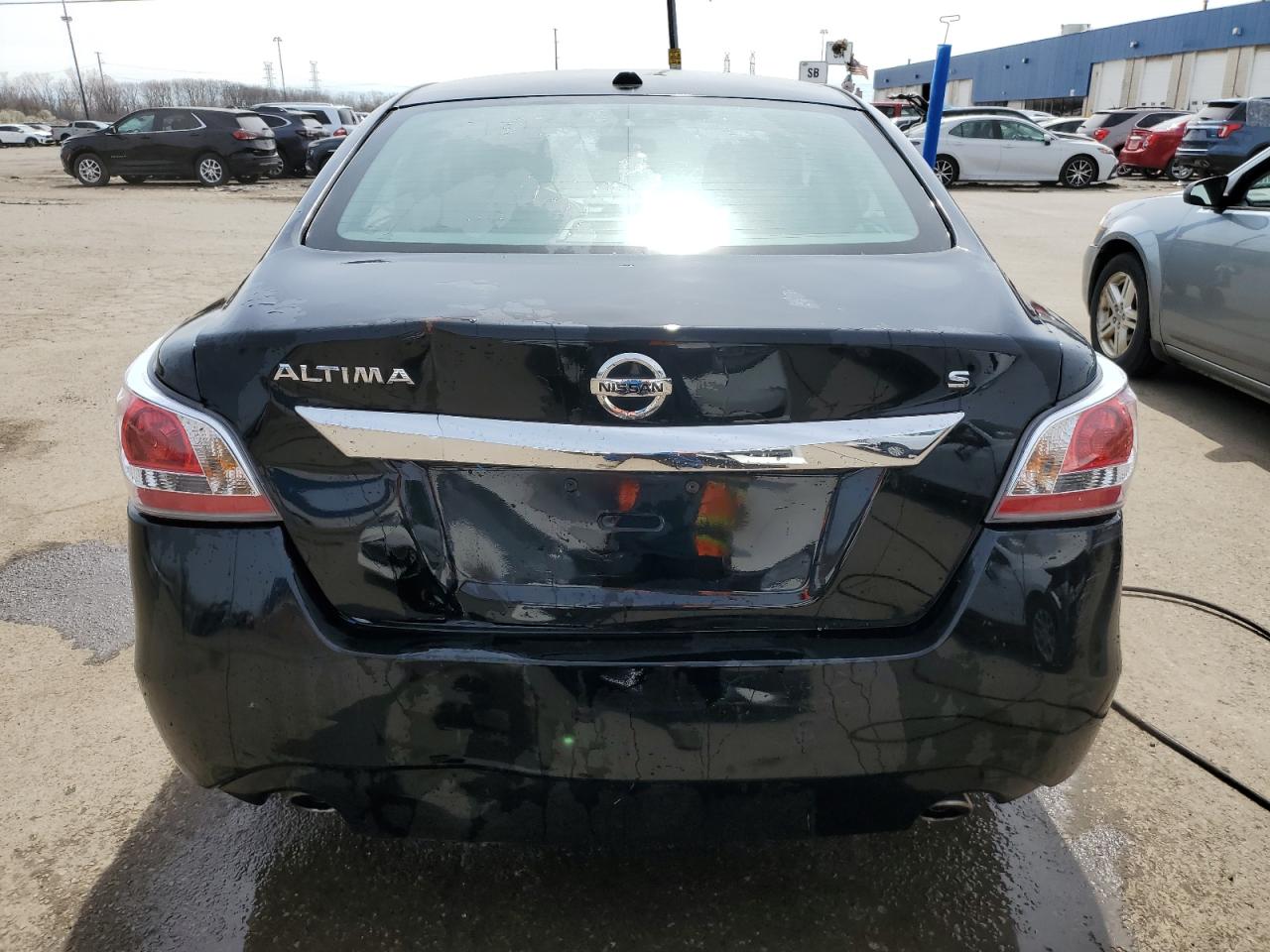 2015 Nissan Altima 2.5 vin: 1N4AL3AP4FC193985