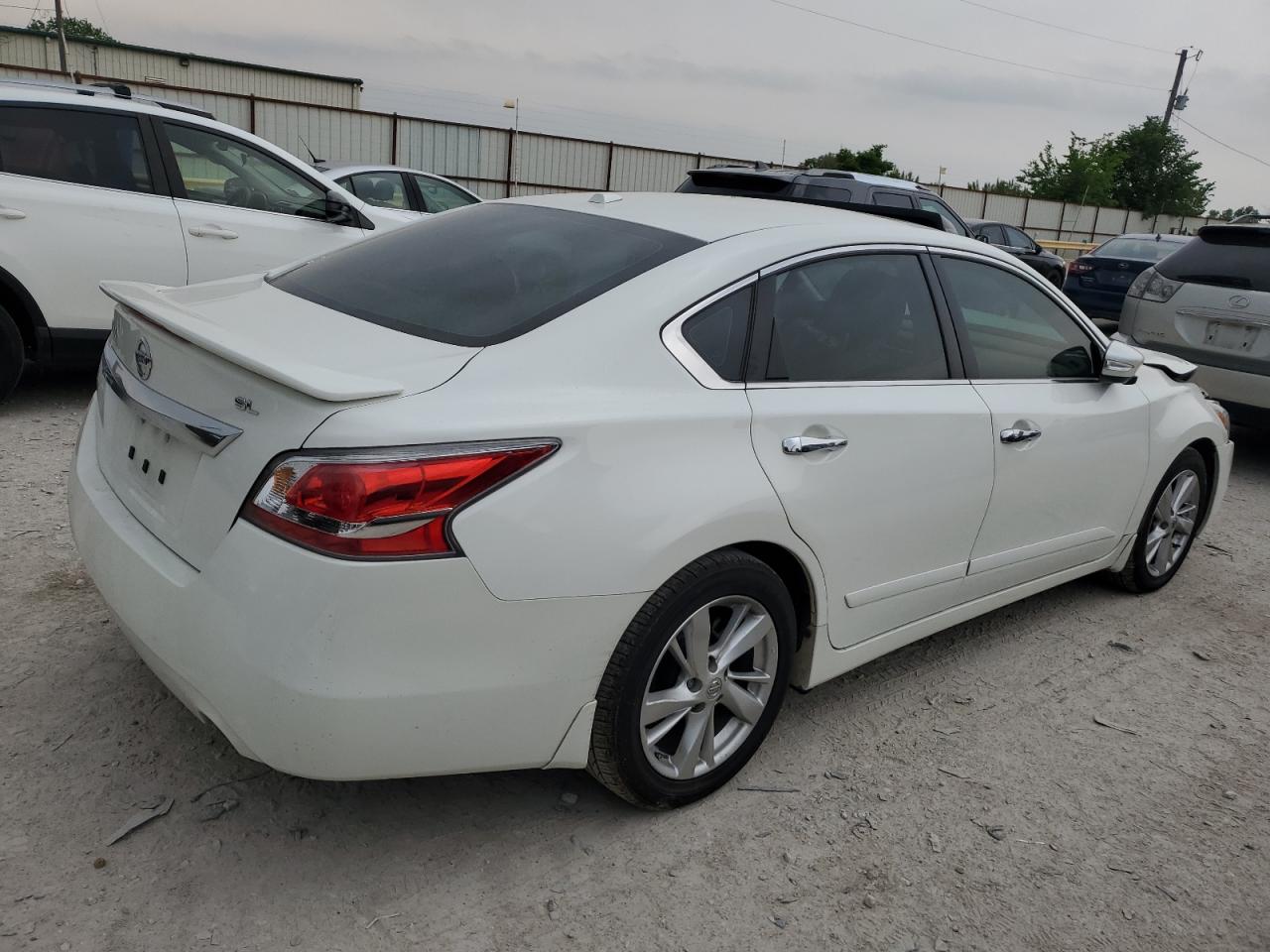 1N4AL3AP7FN908195 2015 Nissan Altima 2.5