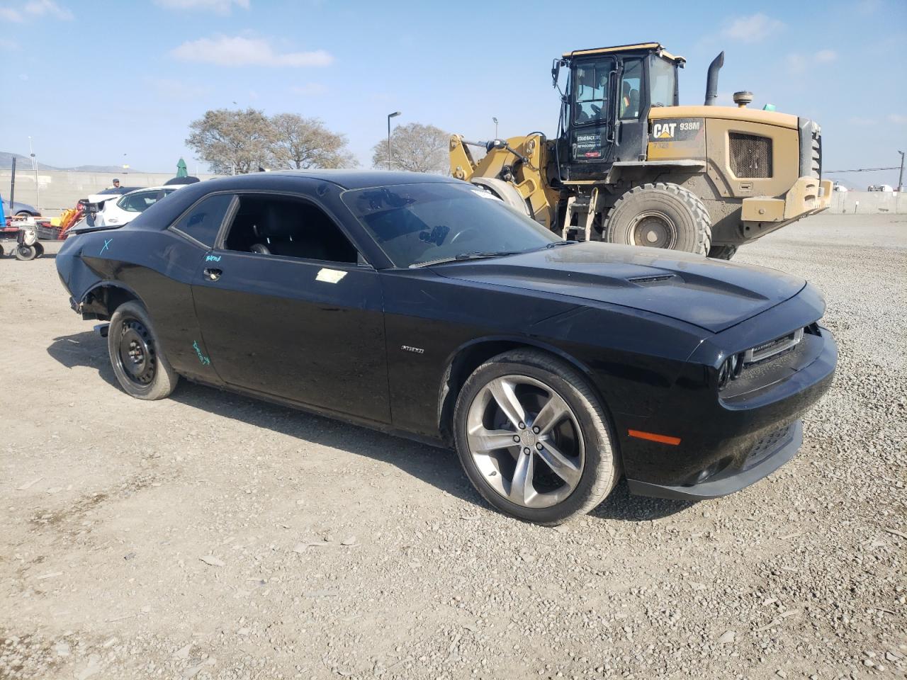 2C3CDZAT5FH715282 2015 Dodge Challenger Sxt