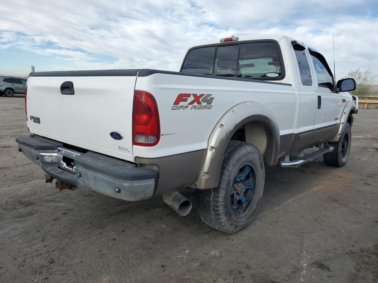 1FTNX21P13EB37626 2003 Ford F250 Super Duty