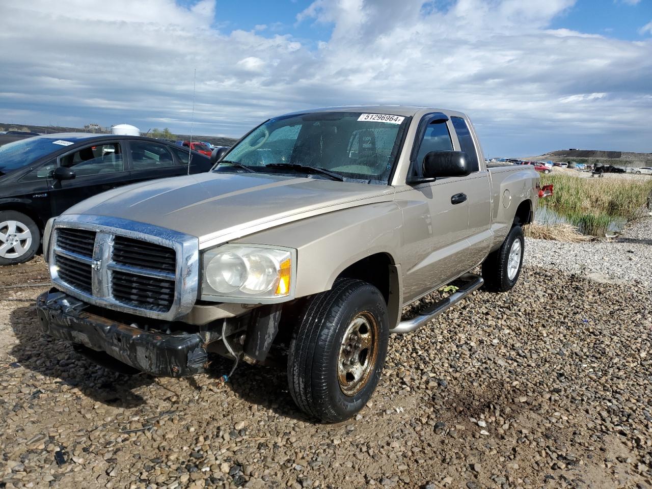 1D7HW42N65S322242 2005 Dodge Dakota Slt