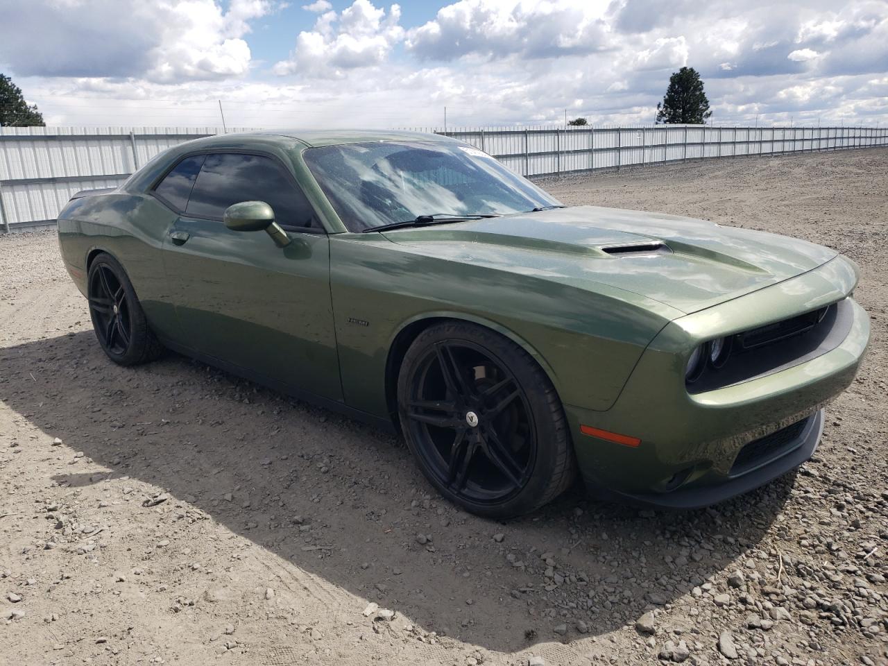 2C3CDZBT7JH178180 2018 Dodge Challenger R/T