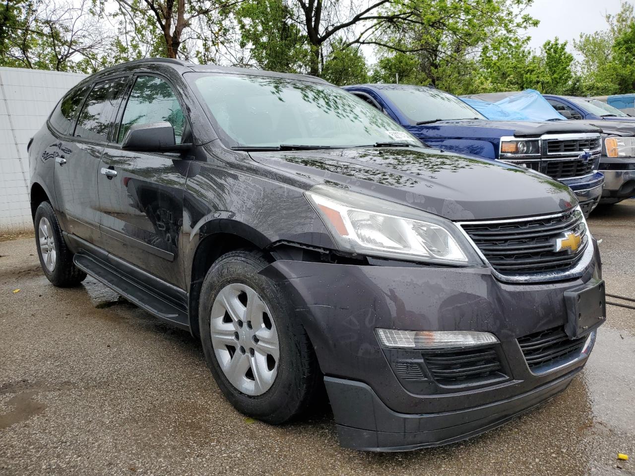 1GNKRFED7GJ123366 2016 Chevrolet Traverse Ls