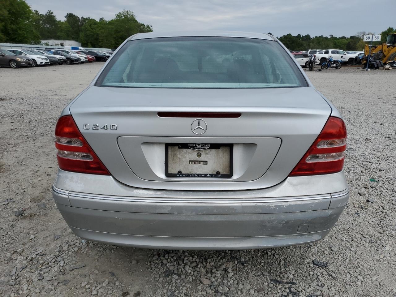WDBRF61J34F496140 2004 Mercedes-Benz C 240