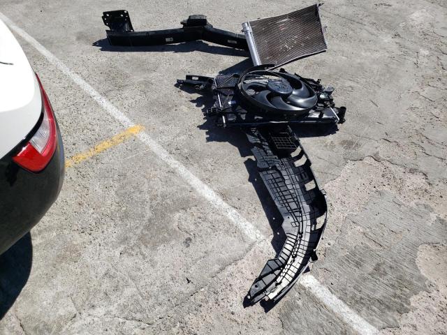 KNDCT3LE2P5101888 Kia Niro Sx  13