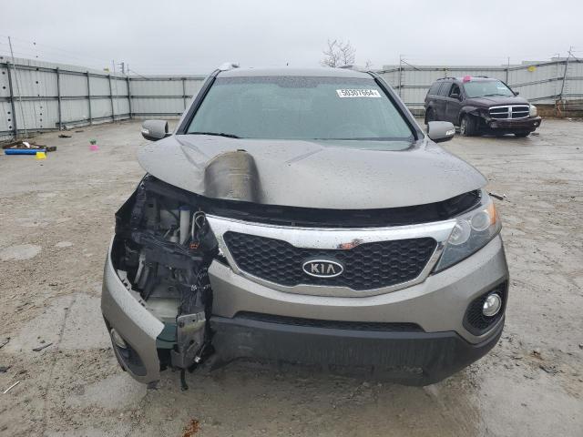 VIN 5XYKT4A60DG334782 2013 KIA SORENTO no.5