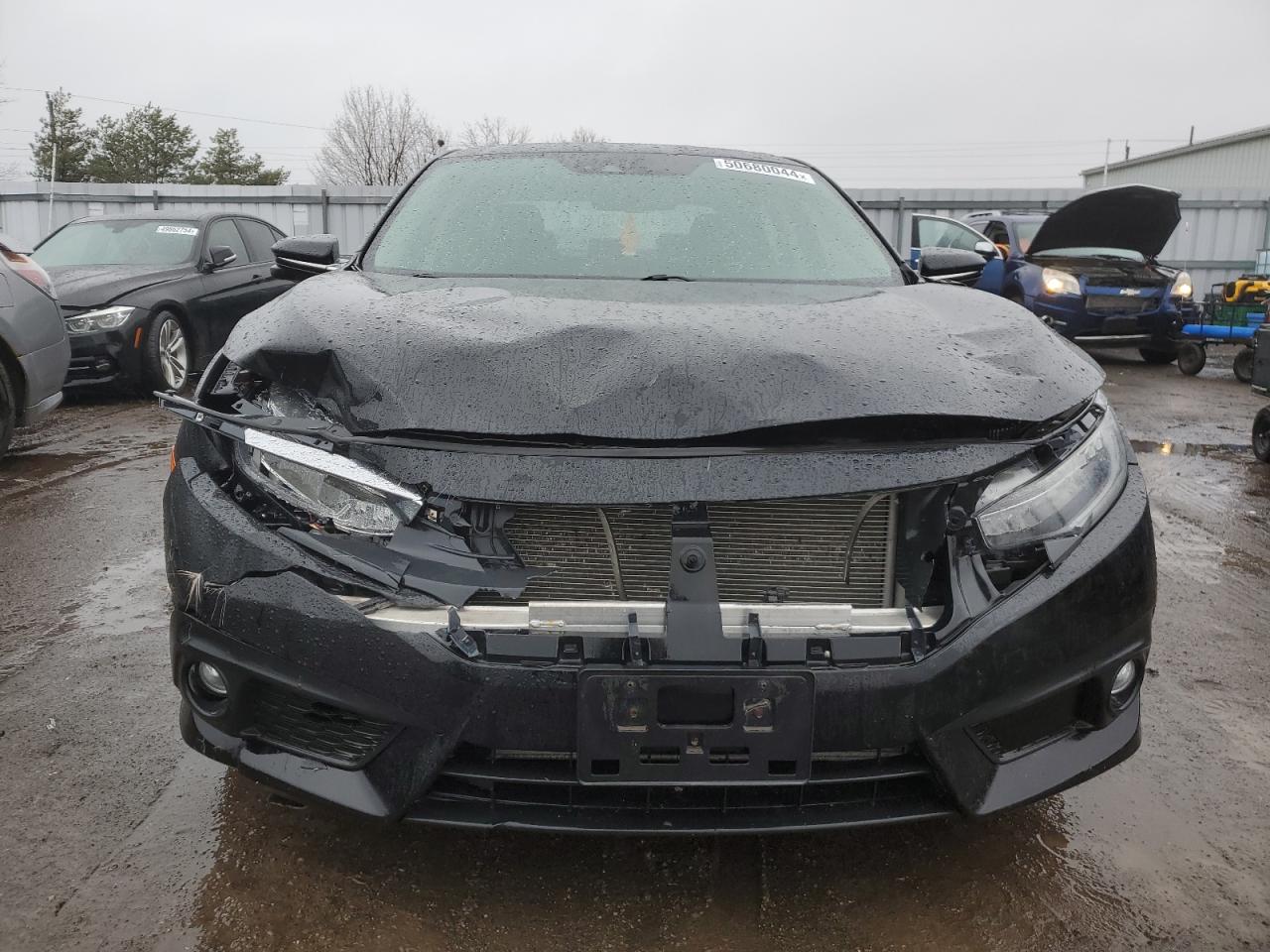 2HGFC1F90JH105830 2018 Honda Civic Touring