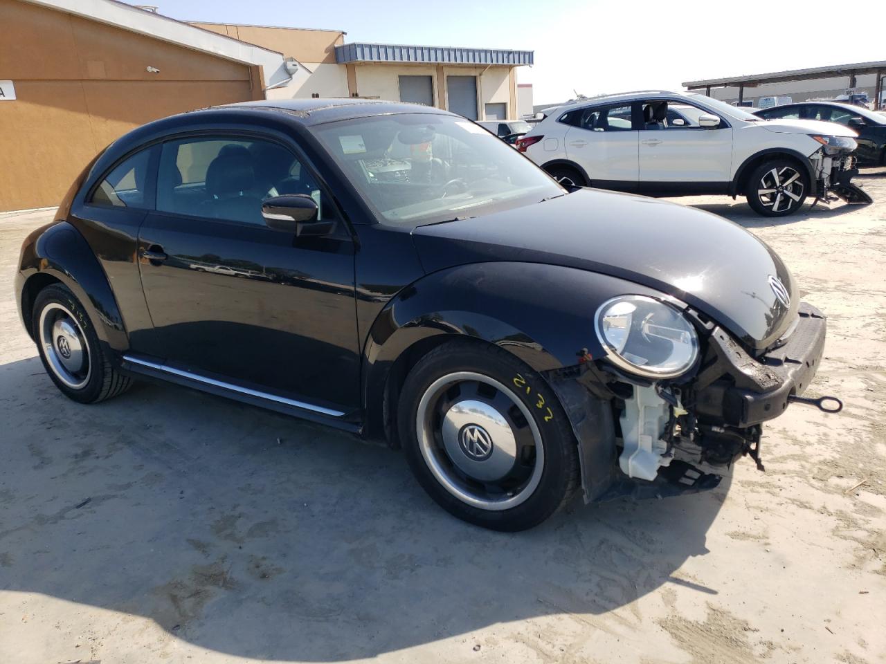 3VWJP7AT9CM626727 2012 Volkswagen Beetle