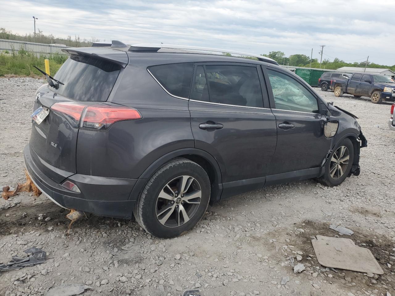 2016 Toyota Rav4 Xle vin: 2T3WFREVXGW254757