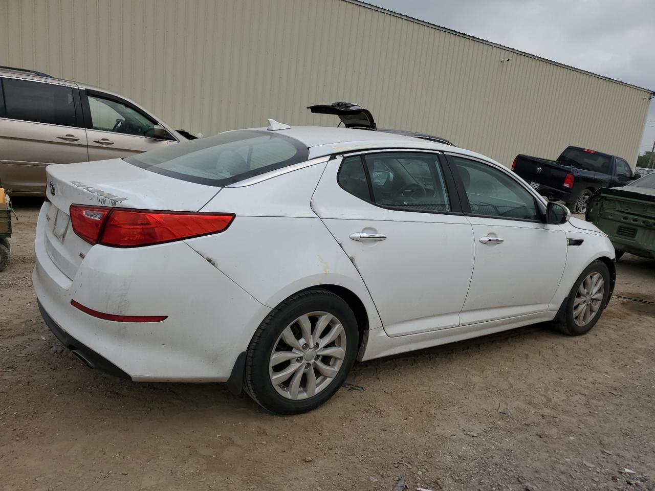 5XXGM4A73FG509108 2015 Kia Optima Lx