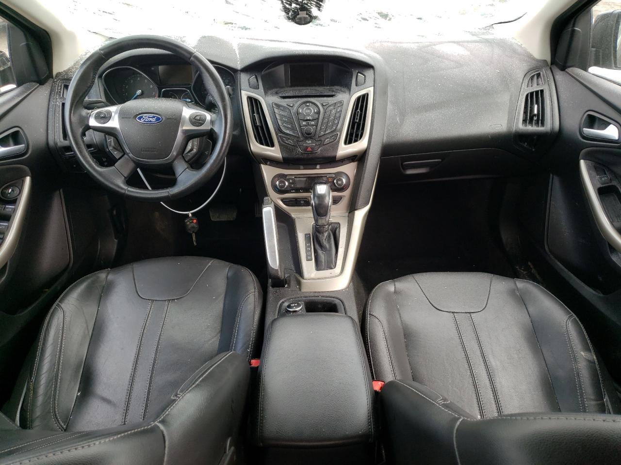 1FAHP3H22CL393966 2012 Ford Focus Sel