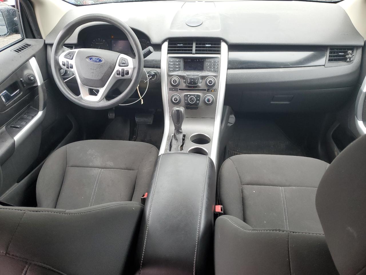 2FMDK3GC2DBB29421 2013 Ford Edge Se