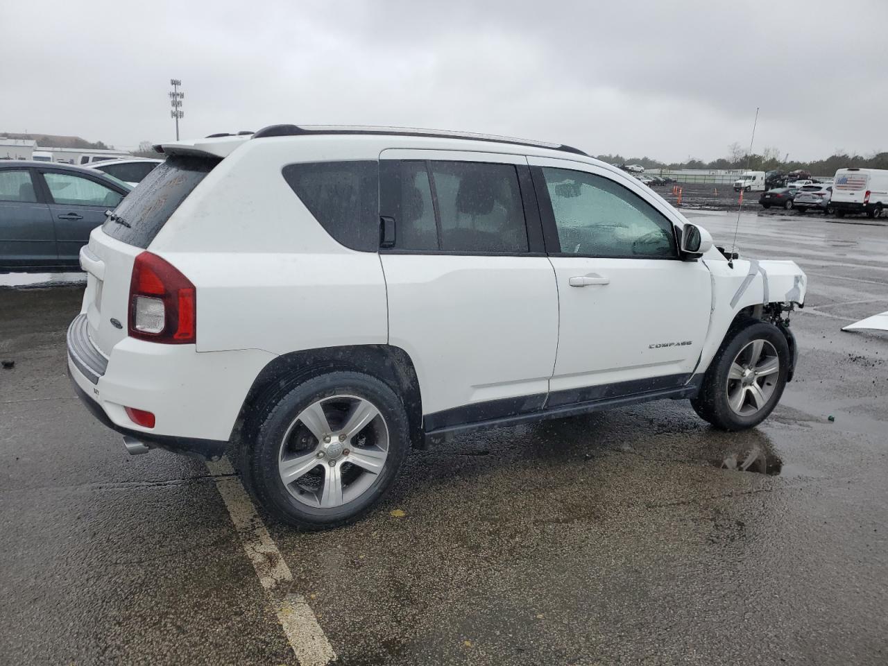 1C4NJDEB4HD125382 2017 Jeep Compass Latitude