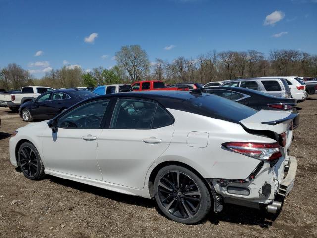 VIN 4T1B61HK7KU174559 2019 Toyota Camry, Xse no.2