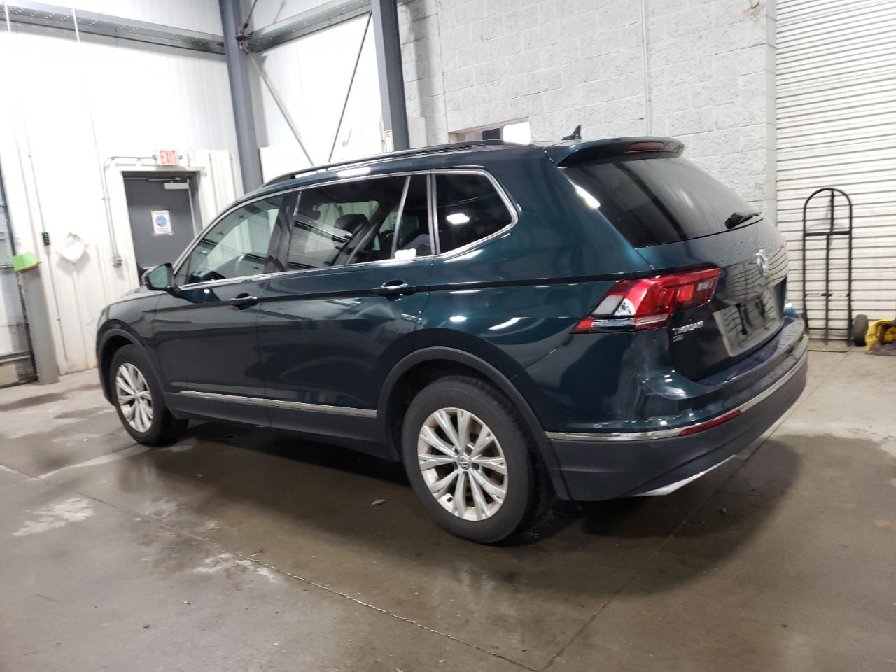 3VV2B7AX5JM180289 2018 Volkswagen Tiguan Se