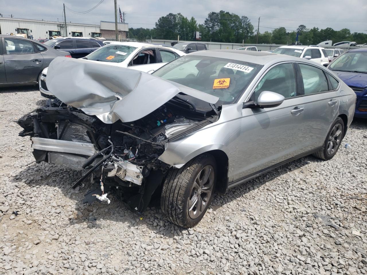 2024 Honda Accord Ex vin: 1HGCY1F34RA007930