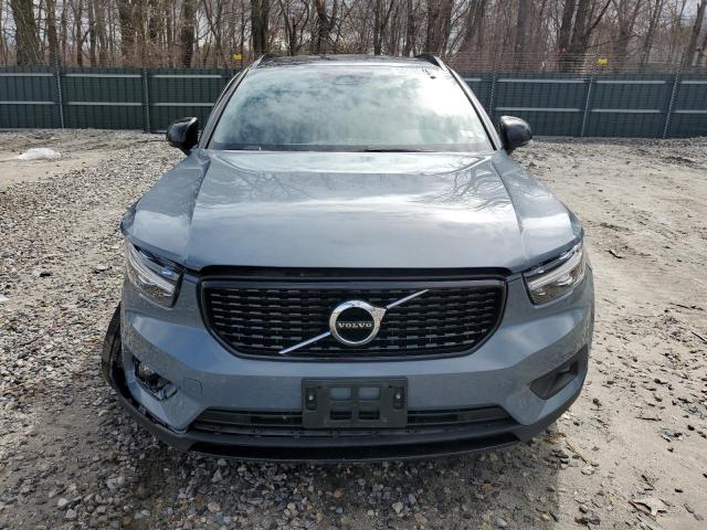 2020 Volvo Xc40 T5 R-Design VIN: YV4162UM5L2175412 Lot: 50590494