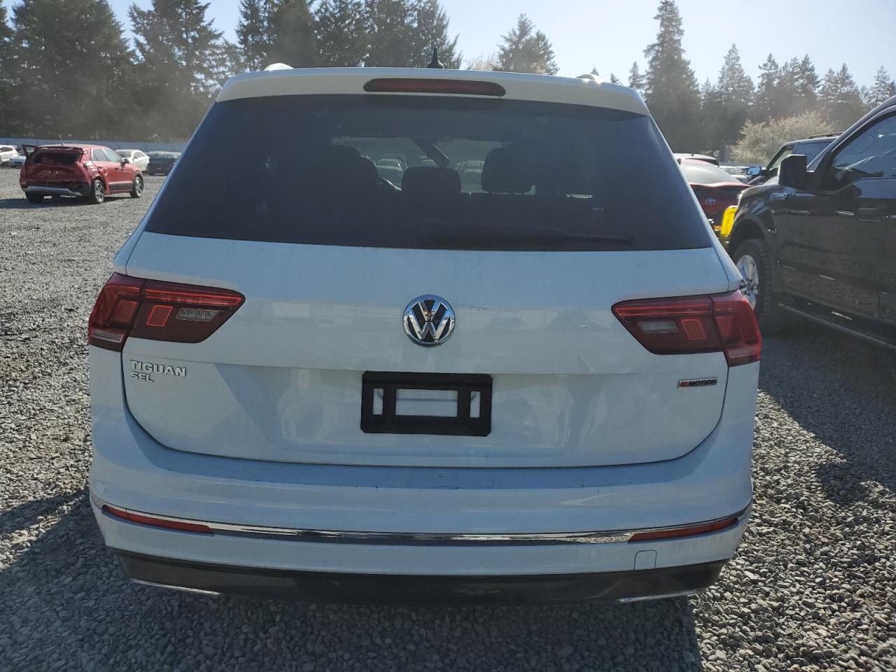 3VV2B7AX5KM020835 2019 Volkswagen Tiguan Se