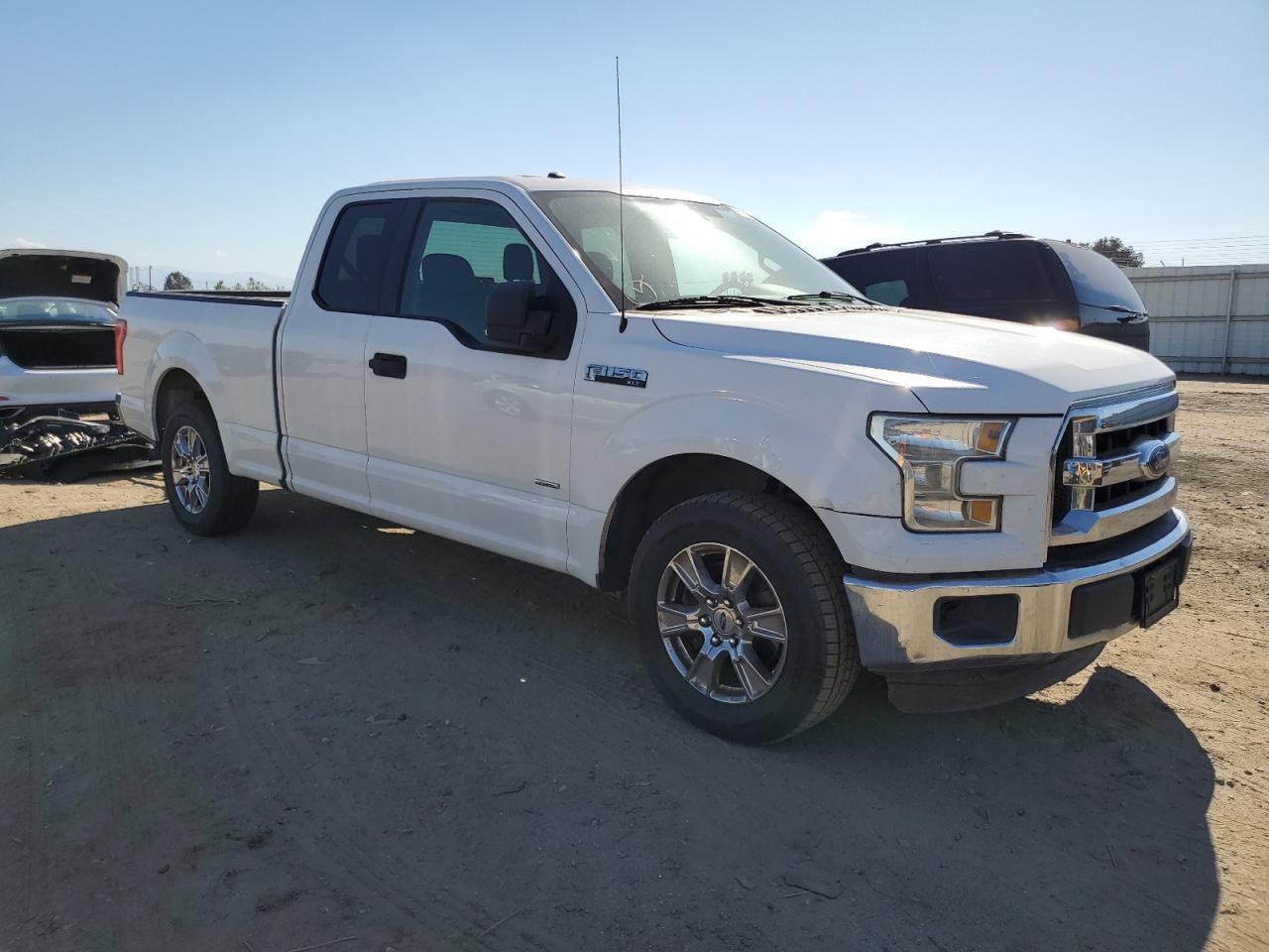 1FTEX1CP7GFB12351 2016 Ford F150 Super Cab