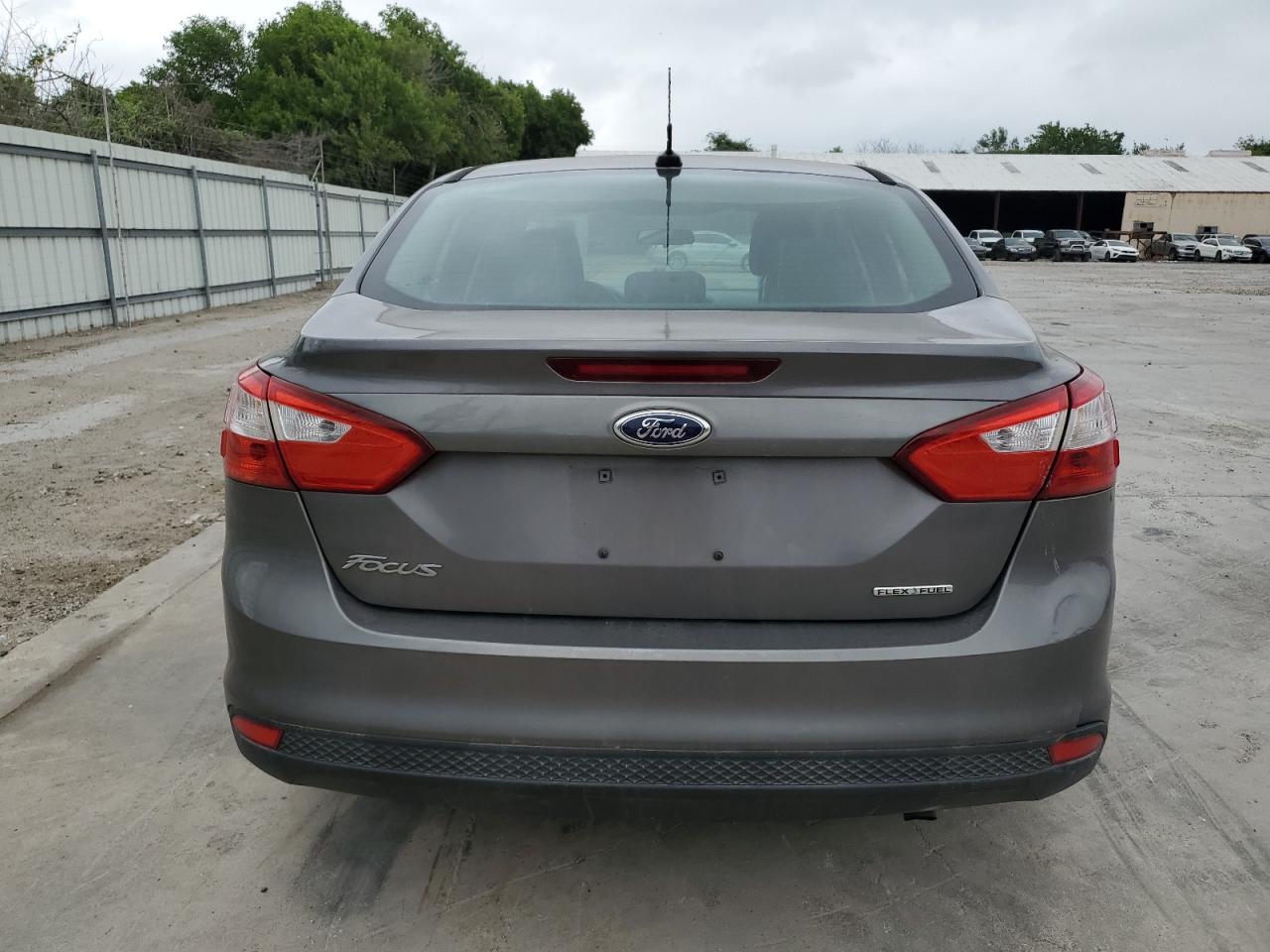 1FADP3E2XEL223800 2014 Ford Focus S