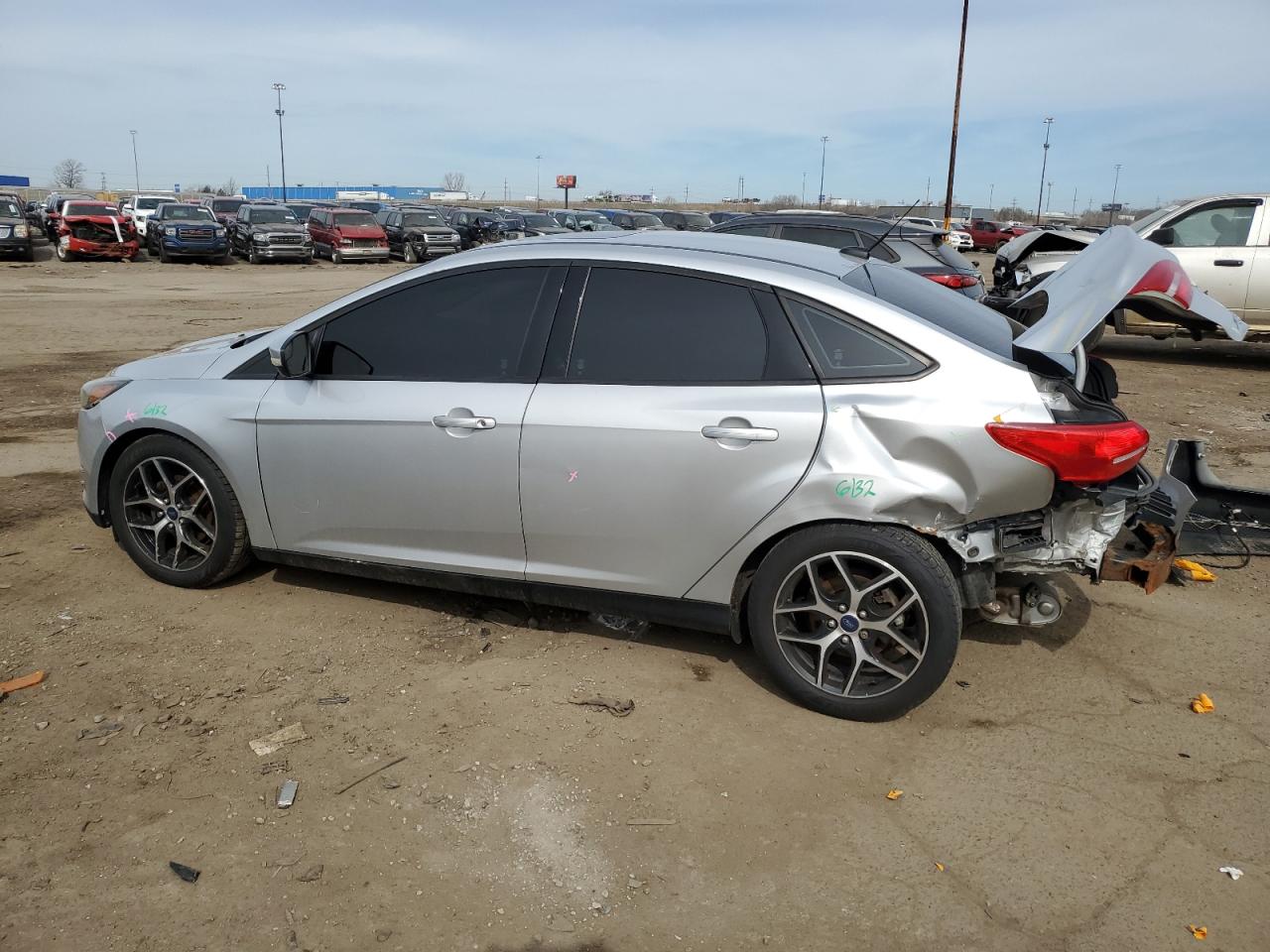 1FADP3H28HL236951 2017 Ford Focus Sel