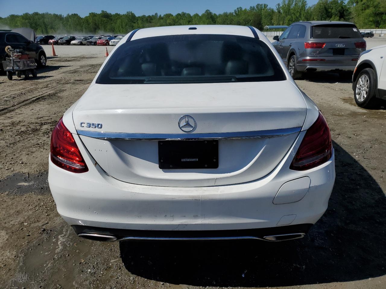 55SWF4HB6JU241567 2018 Mercedes-Benz C 350E