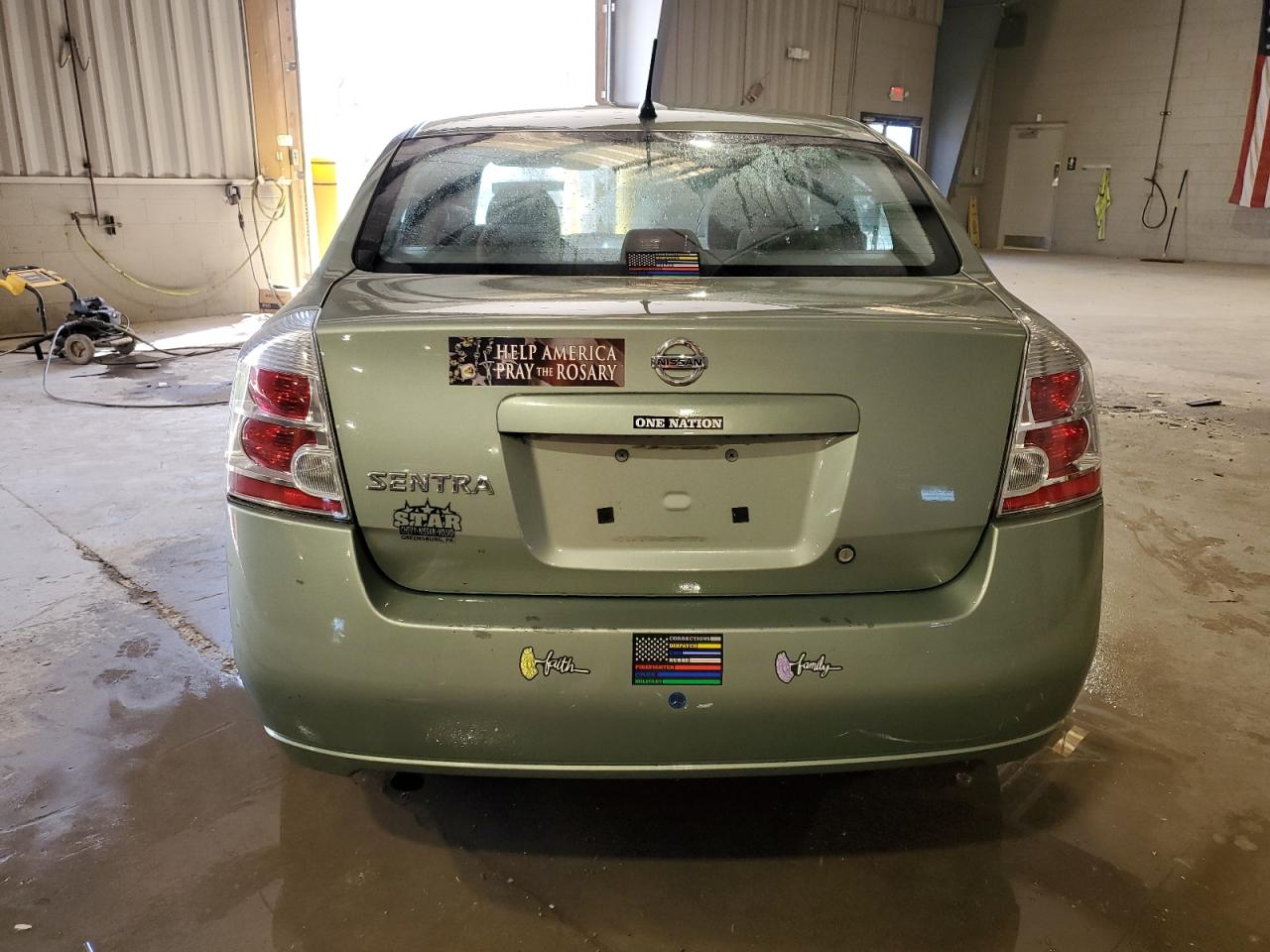 3N1AB61E08L732335 2008 Nissan Sentra 2.0