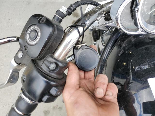 2004 HARLEY-DAVIDSON VRSCB 1HD1HBZ194K806853