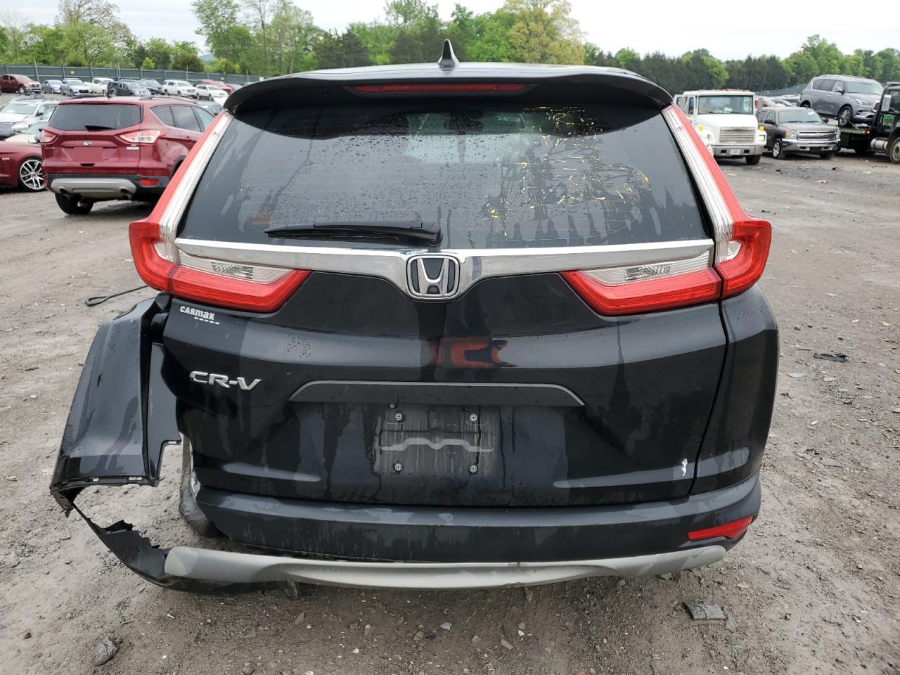 7FARW5H31JE000307 2018 Honda Cr-V Lx