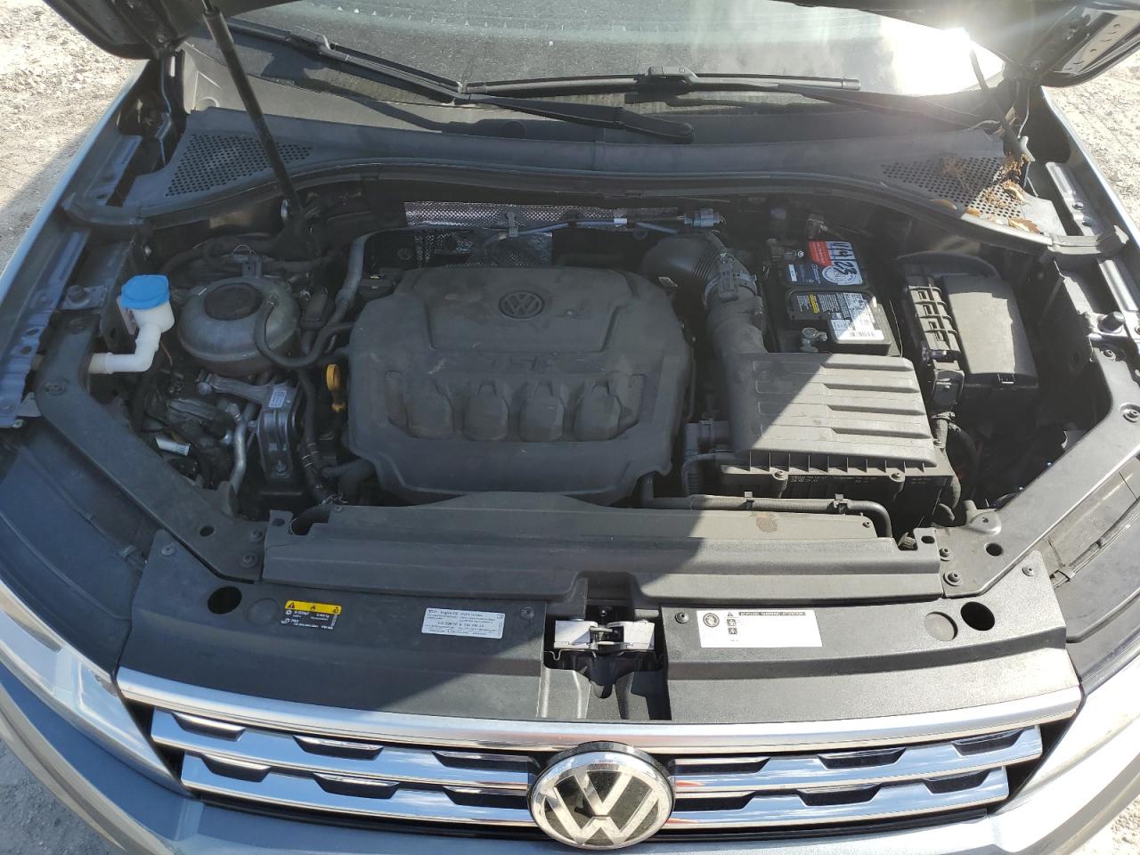 3VV3B7AX2KM120363 2019 Volkswagen Tiguan Se