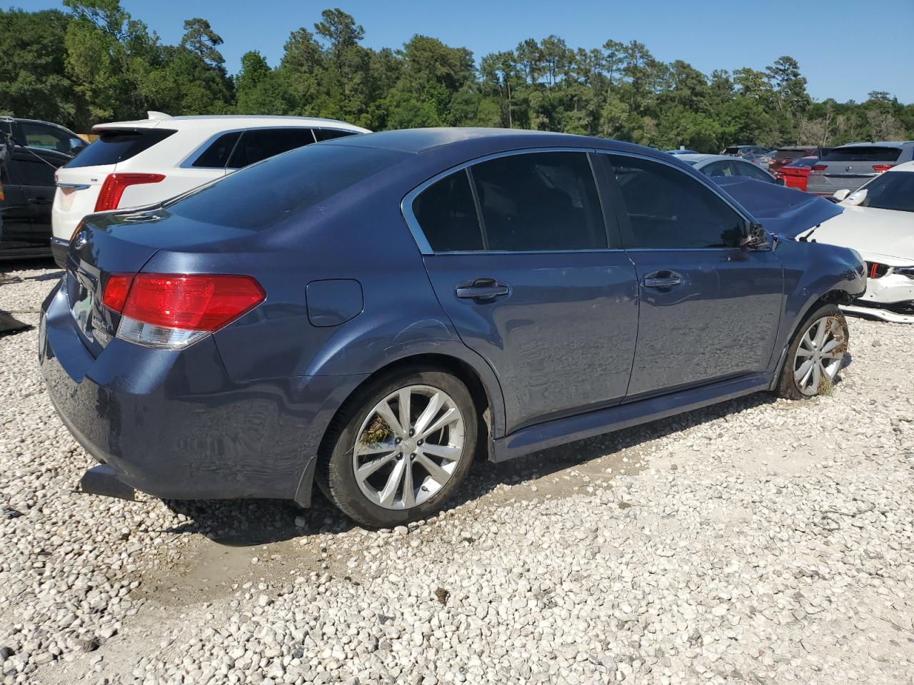 Lot #2501364119 2013 SUBARU LEGACY 2.5