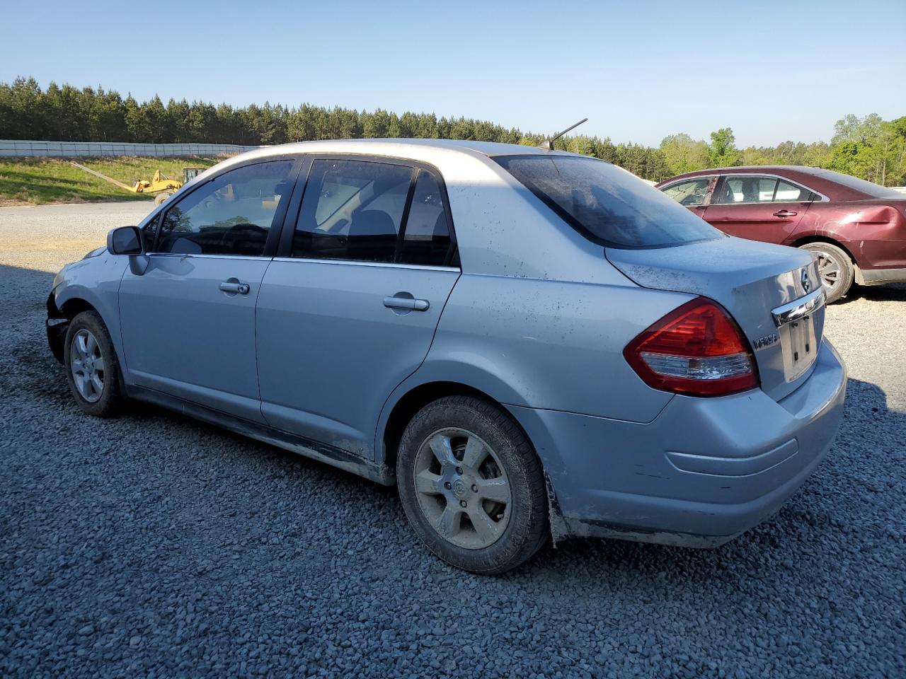 3N1BC11E18L462956 2008 Nissan Versa S