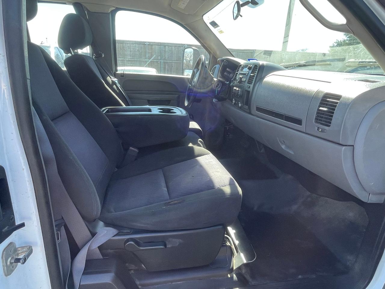 1GB5CZCG5BZ175440 2011 Chevrolet Silverado C3500