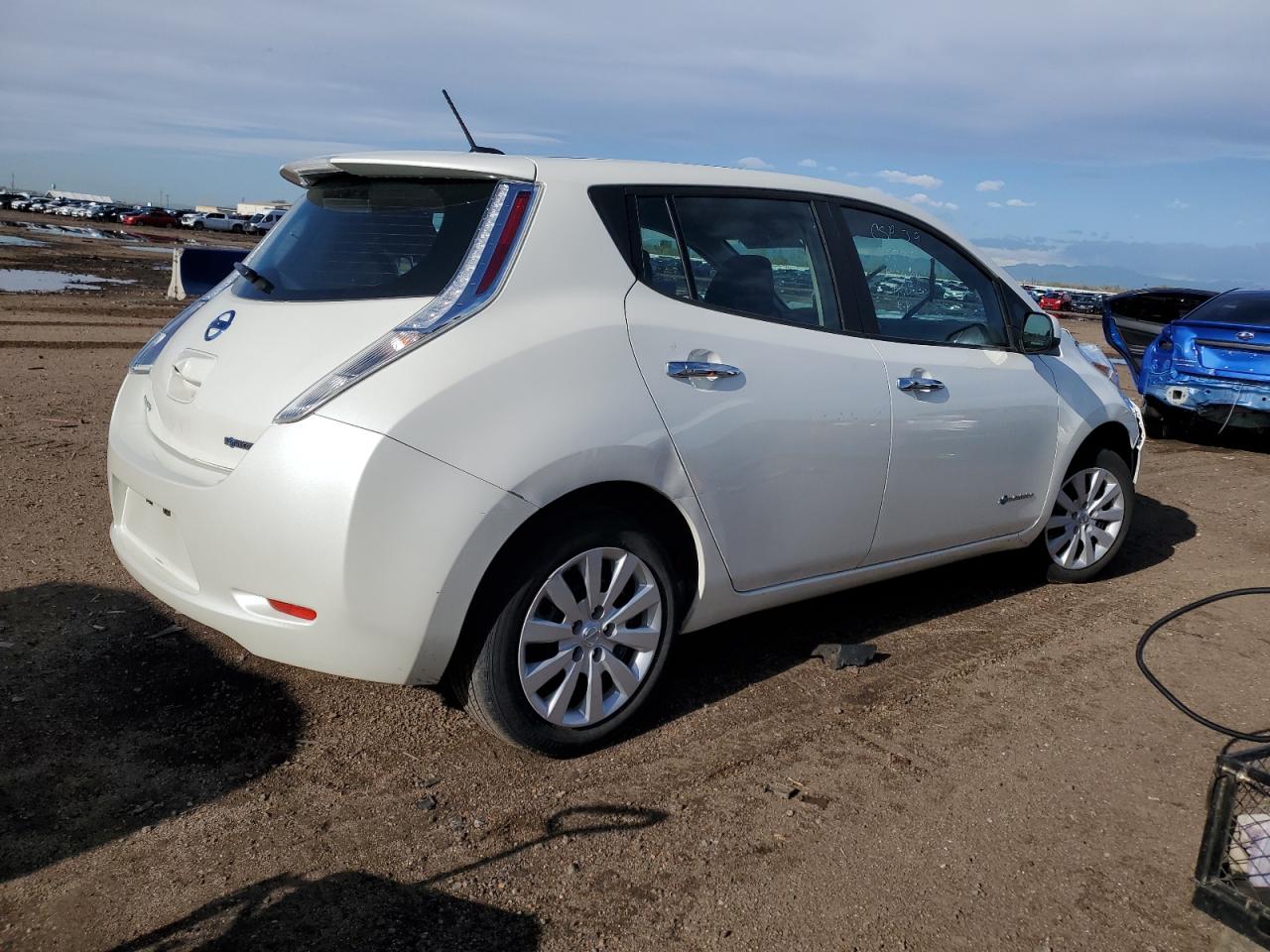 2017 Nissan Leaf S vin: 1N4BZ0CP0HC310821