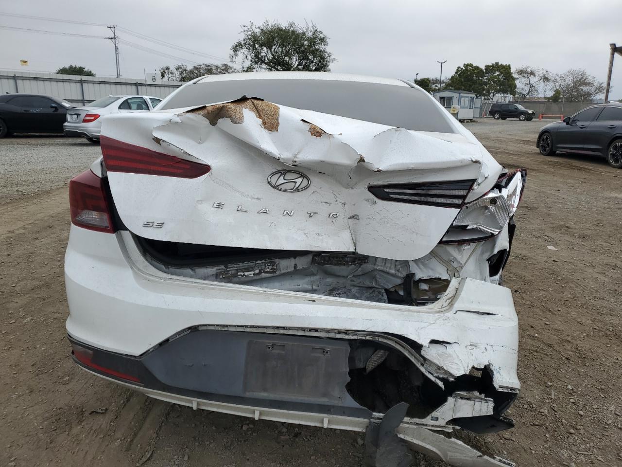 5NPD74LF0KH496847 2019 Hyundai Elantra Se