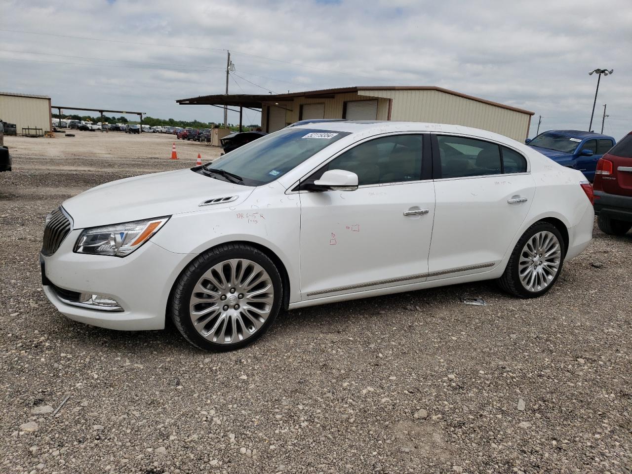 1G4GF5G36GF186544 2016 Buick Lacrosse Premium