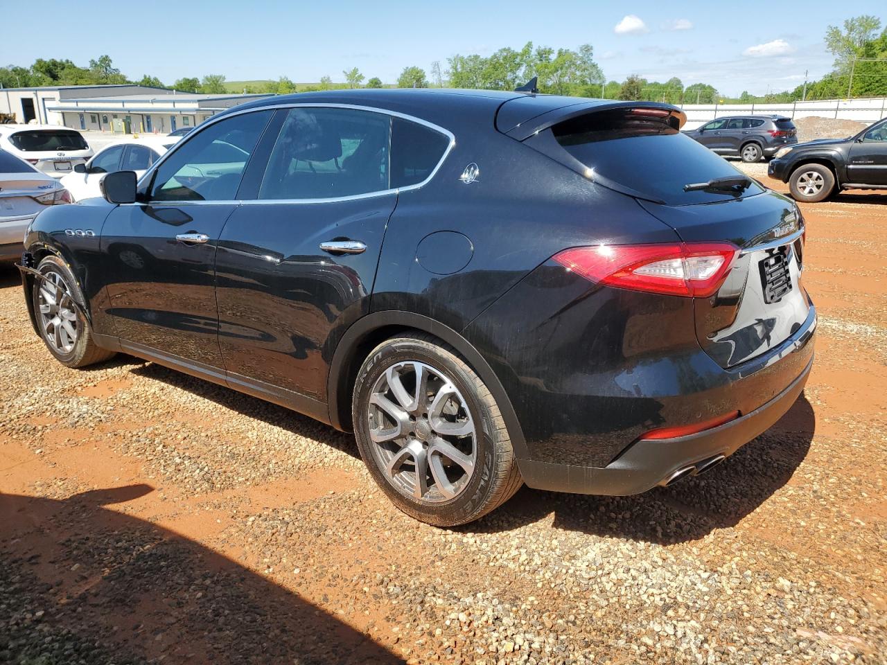 2017 Maserati Levante vin: ZN661XUA0HX210828