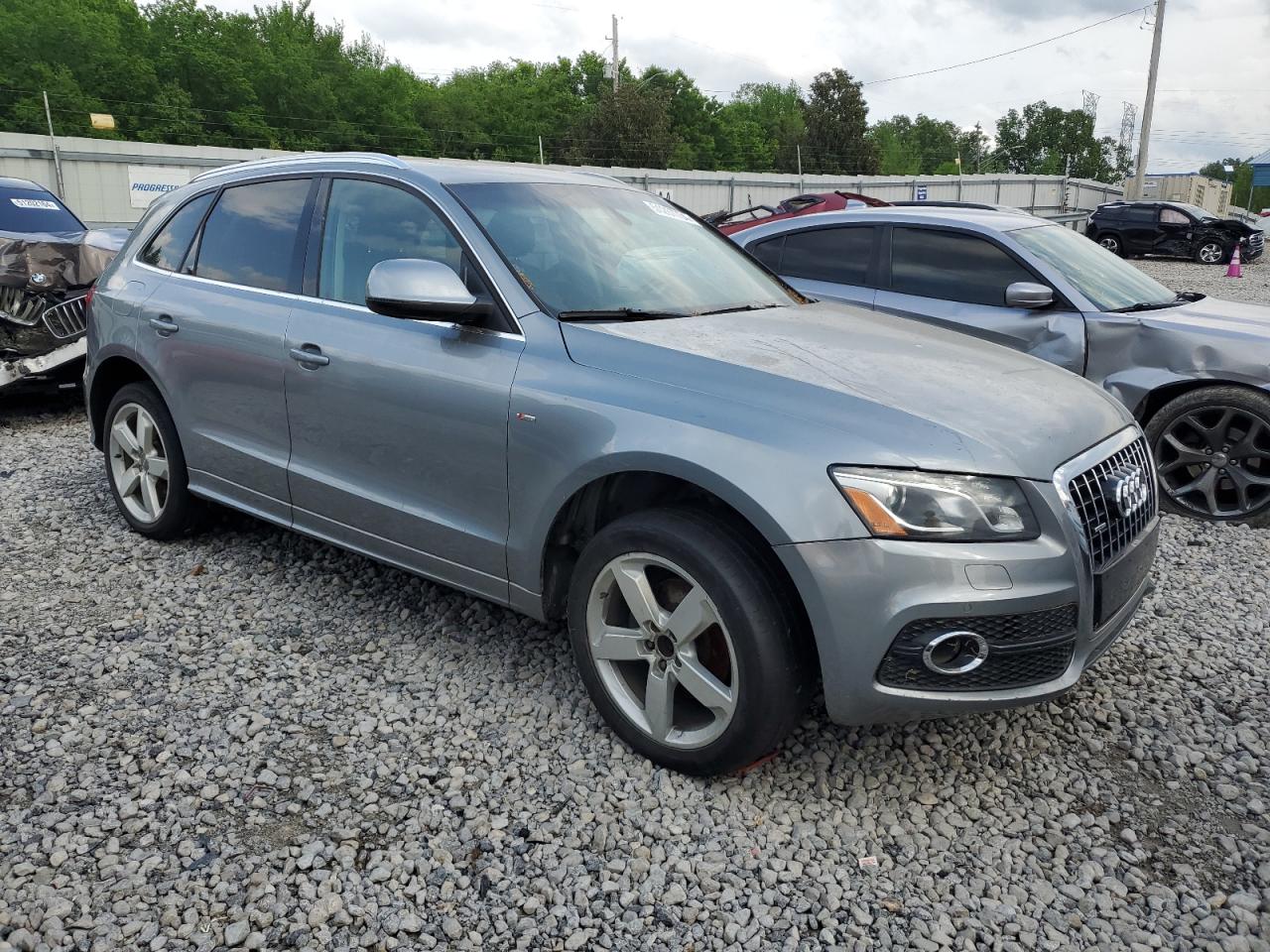 WA1WKBFP3BA027852 2011 Audi Q5 Prestige