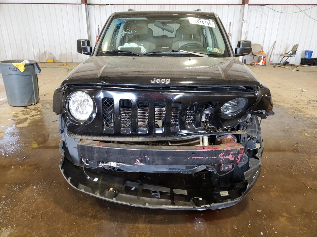 2015 Jeep Patriot Latitude vin: 1C4NJRFB1FD155206