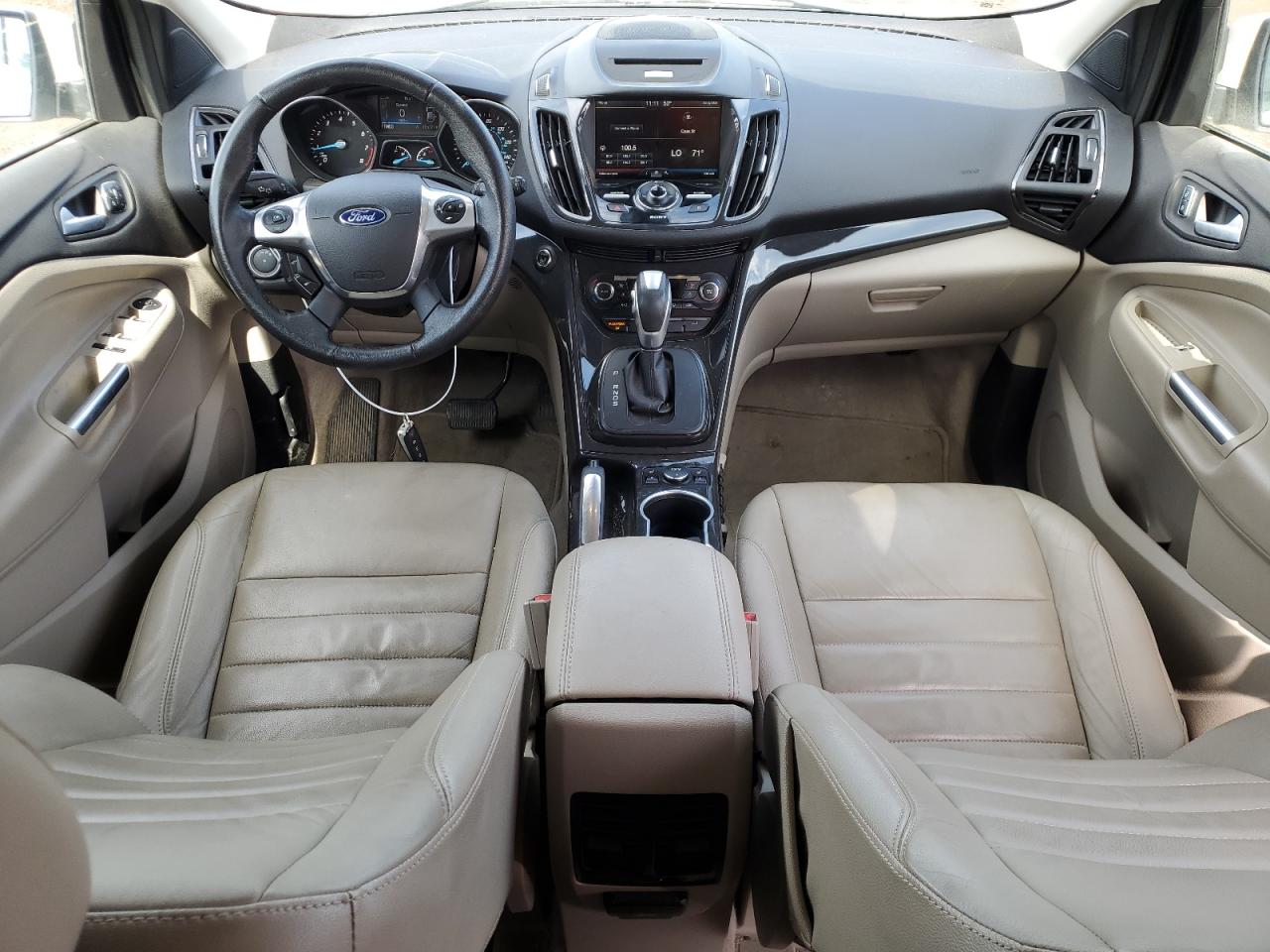 1FMCU0J91FUB91987 2015 Ford Escape Titanium