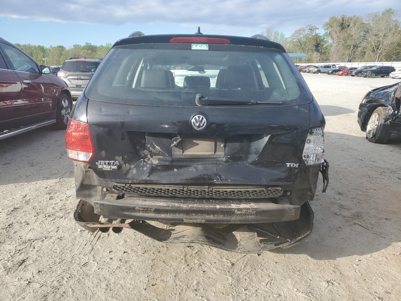 3VWPL7AJ5BM675930 2011 Volkswagen Jetta Tdi