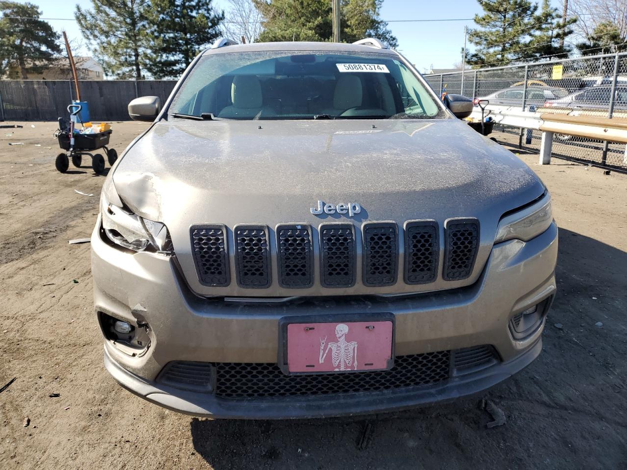 2019 Jeep Cherokee Latitude vin: 1C4PJMCX5KD155862