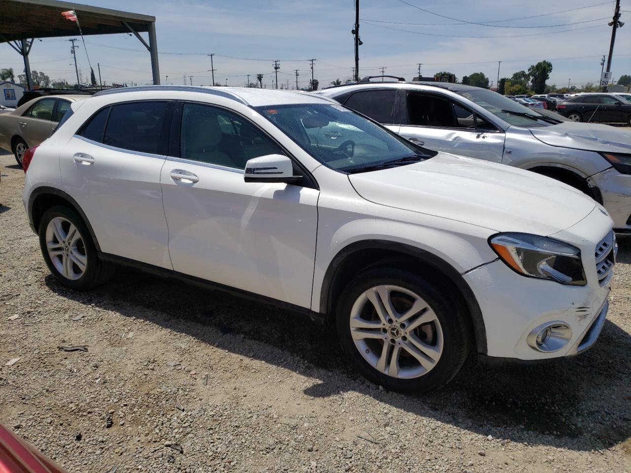 2019 Mercedes-Benz Gla 250 vin: WDCTG4EB5KU014928