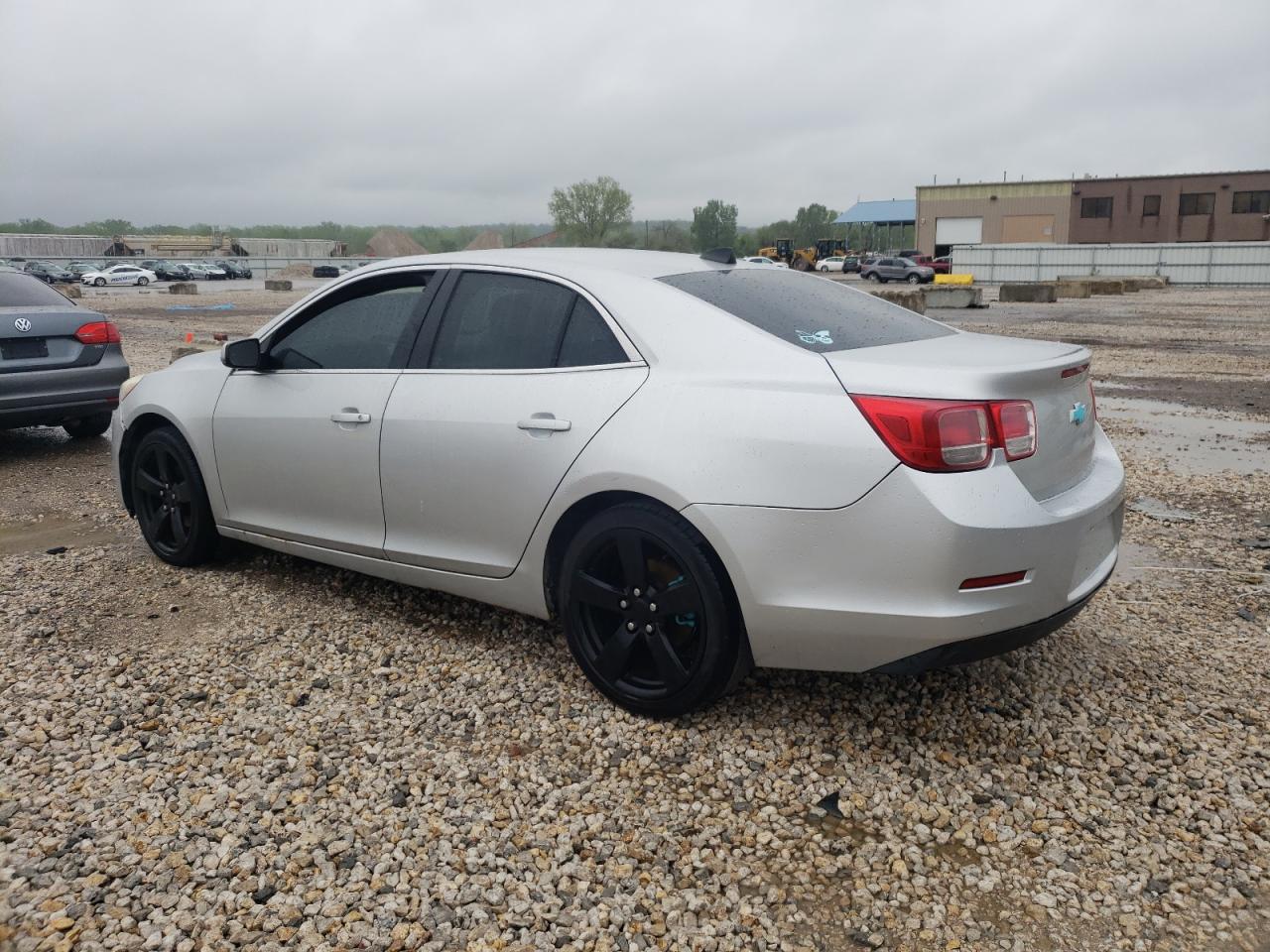 2013 Chevrolet Malibu Ls vin: 1G11B5SA3DF124082