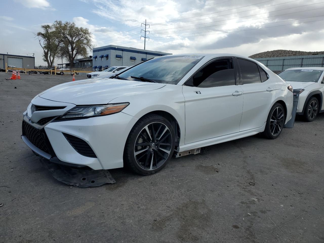 4T1B61HK4JU112406 2018 Toyota Camry Xse